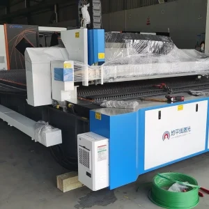 MÁY CẮT LASER FIBER BÀN TRAO ĐỔI HORIZON LASER